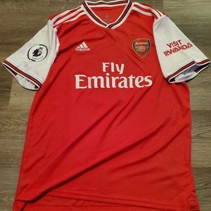 Fly Emirates Soccer Jersey Bellerin #2